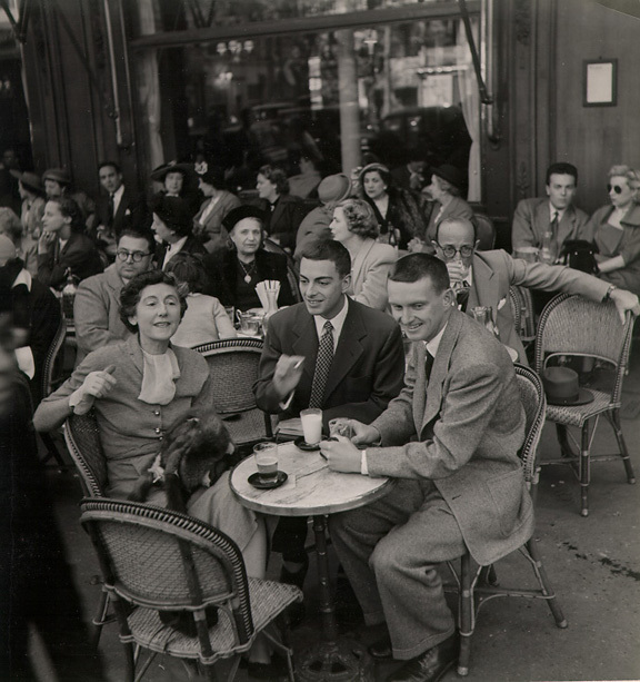 Ресторан Максим в Париже / фотография 1950-х годов
